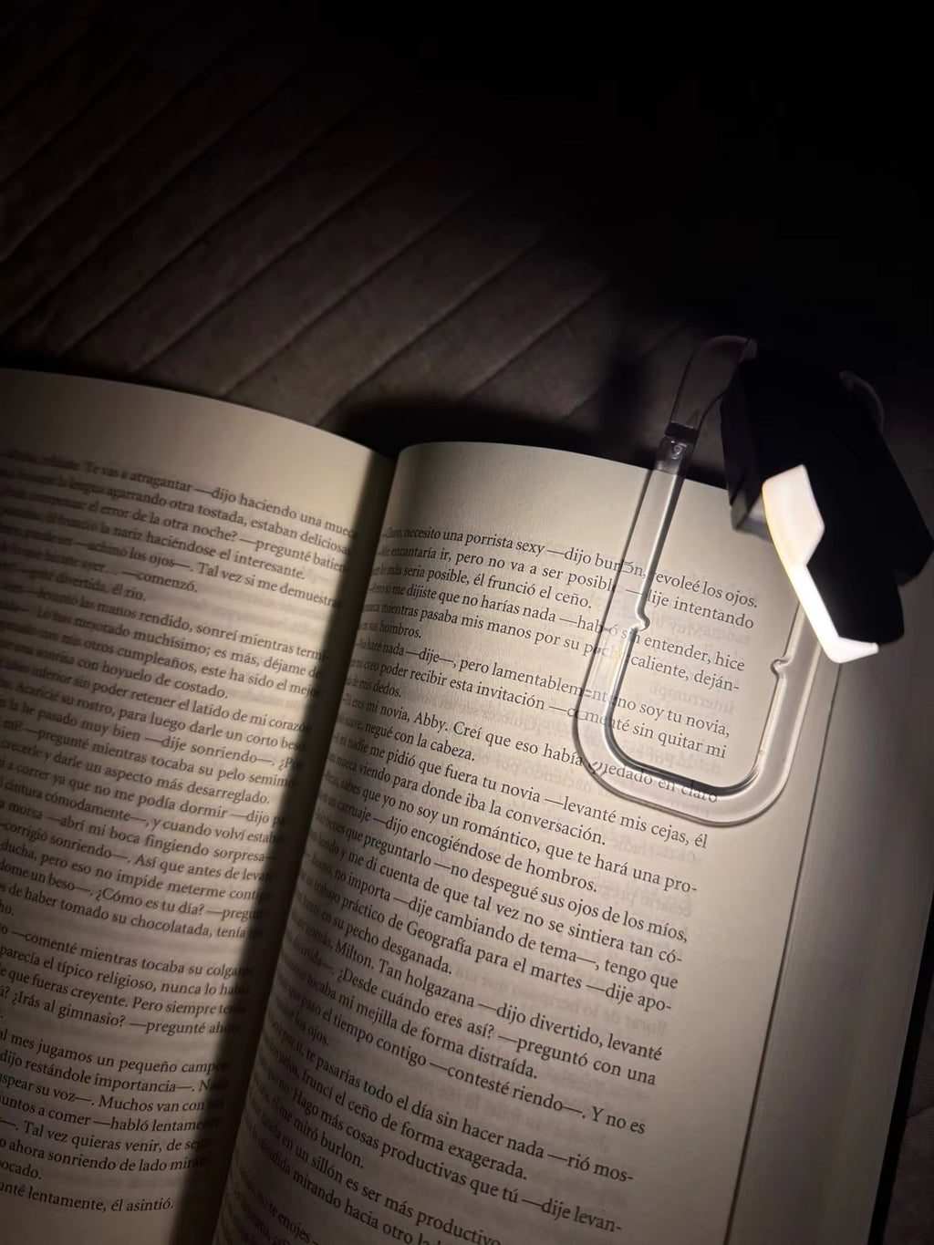 Clip-On Book Light – Portable Reading Light for Books & E-Readers